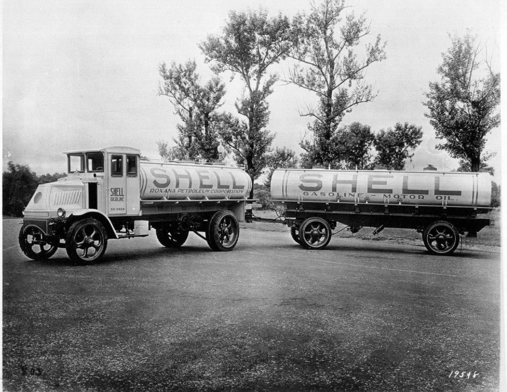 1918 Fruehauf Trailer Antique Truck