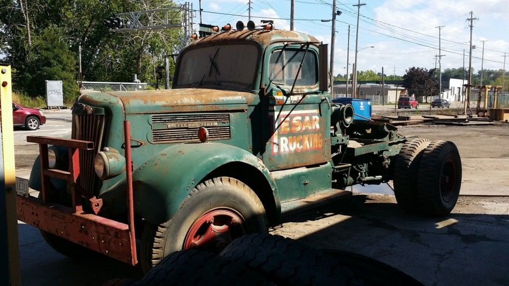 1947 White Motor Company WB 26 Super Power