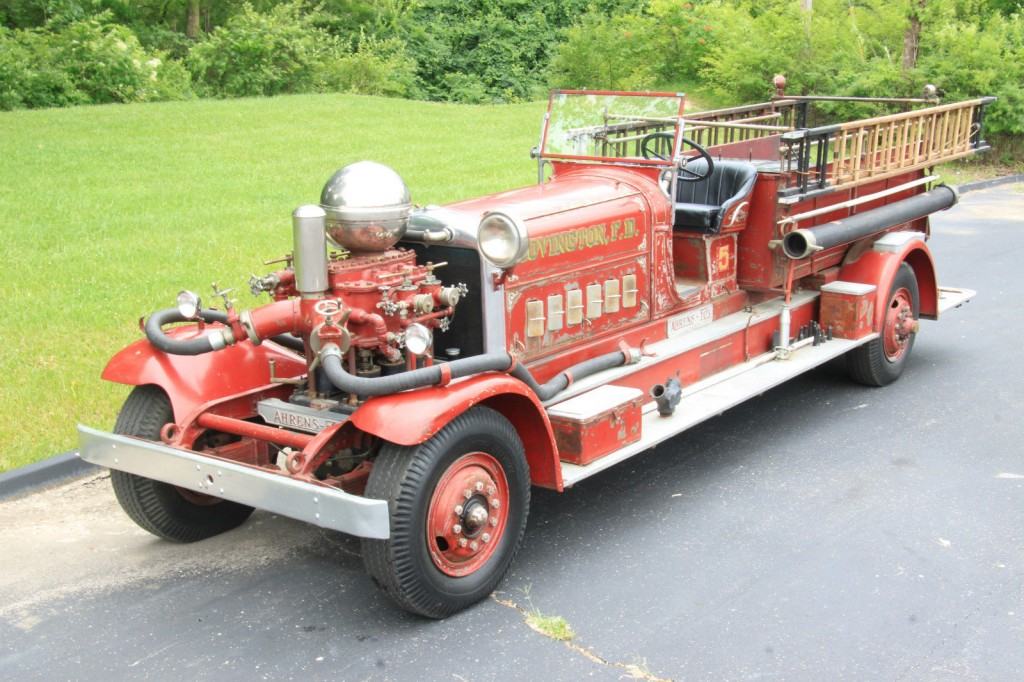 1933 Ahrens Fox CT4 Triple Pumper Firetruck