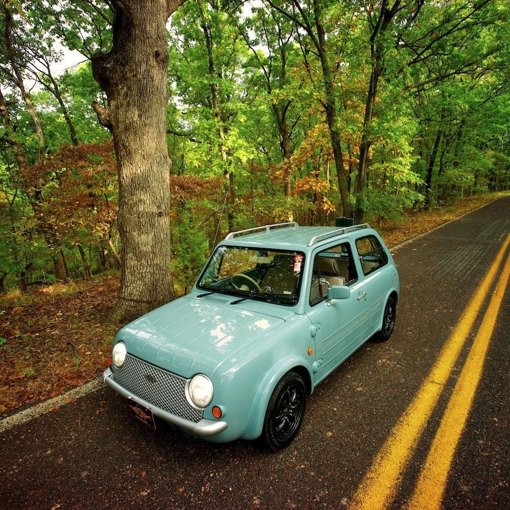 1989 Nissan Pao