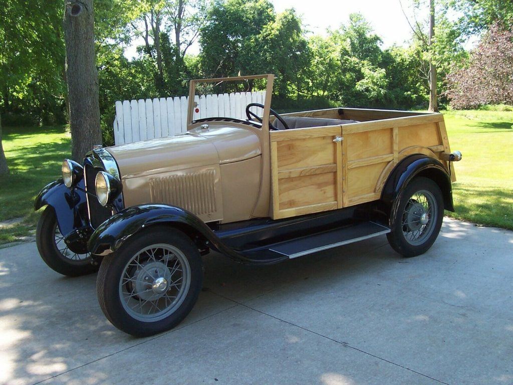 1929 Ford 2-door custom wooden Ash body by the Amish