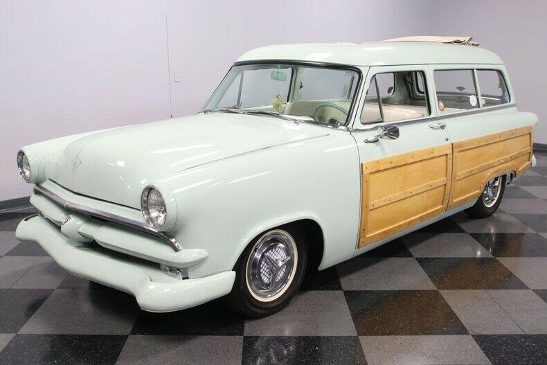 1953 Ford Ranch Wagon Woody