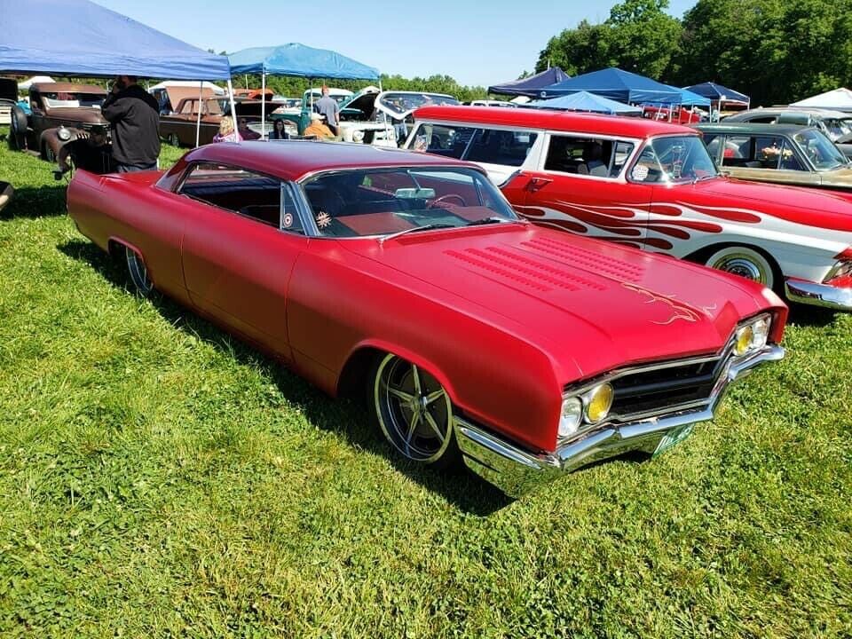 1964 Buick Wildcat hard top Chopped, shaved, air ride, LS Swapped