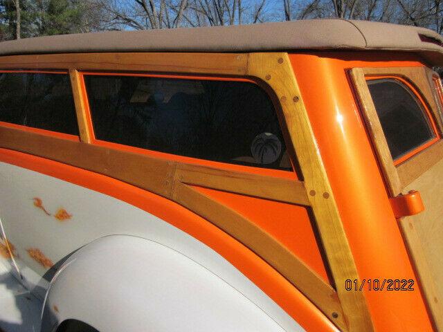 1937 Ford Custom Woodie Wagon