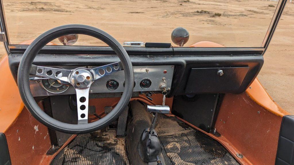 1969 Volkswagen (Mayers Manx) style dune buggy