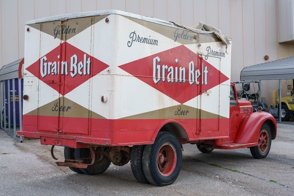 1939 Diamond T Deluxe Beer Truck