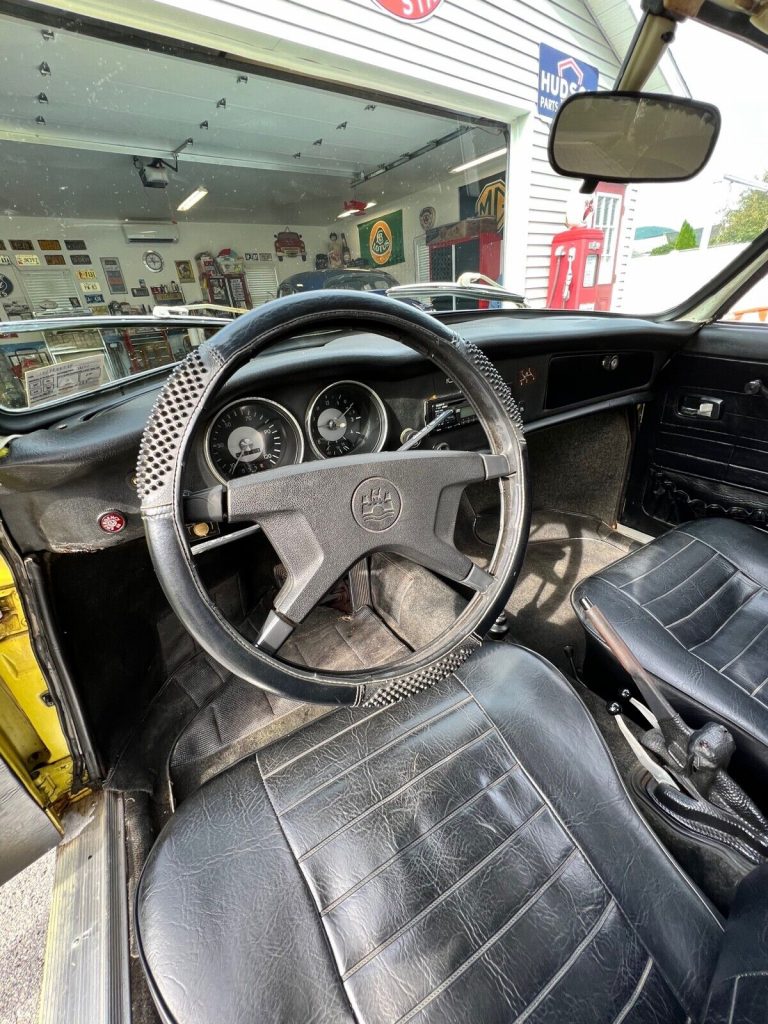 1972 Volkswagen 1600 Karmann-Ghia Coupe