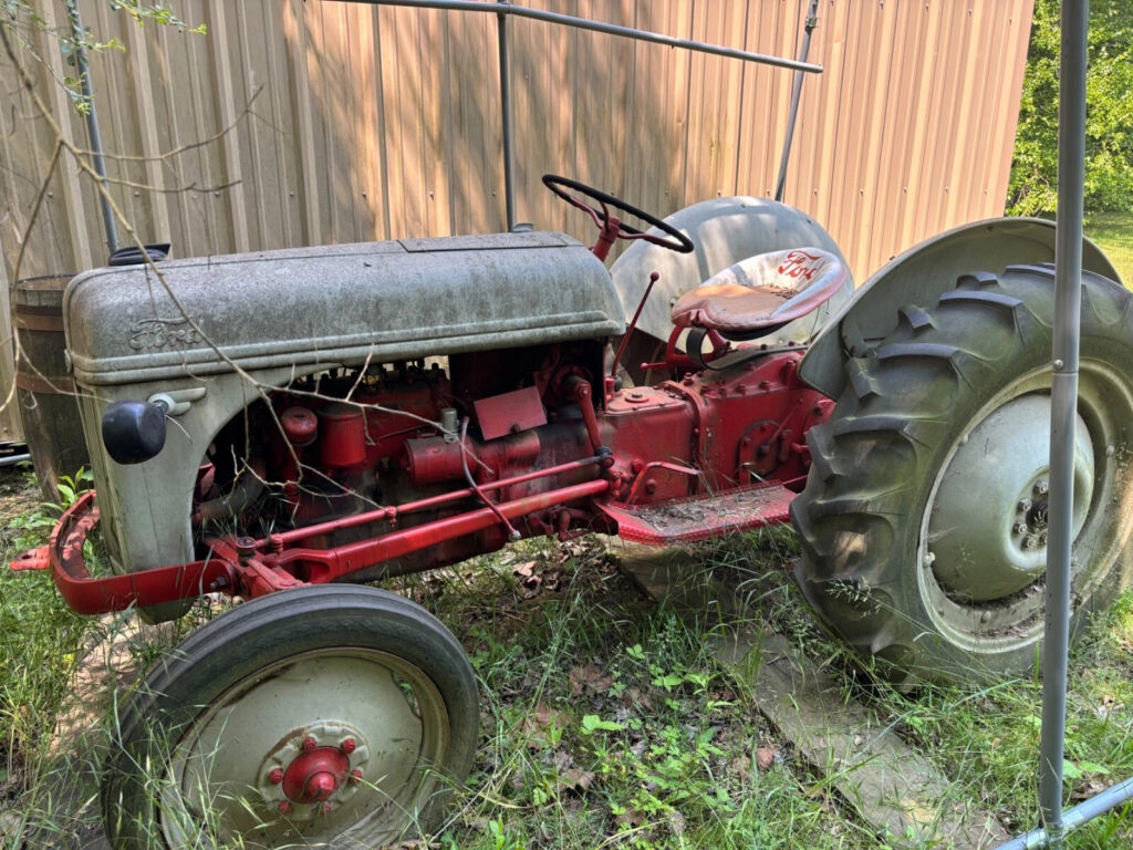 1948 Ford 8n Tractor