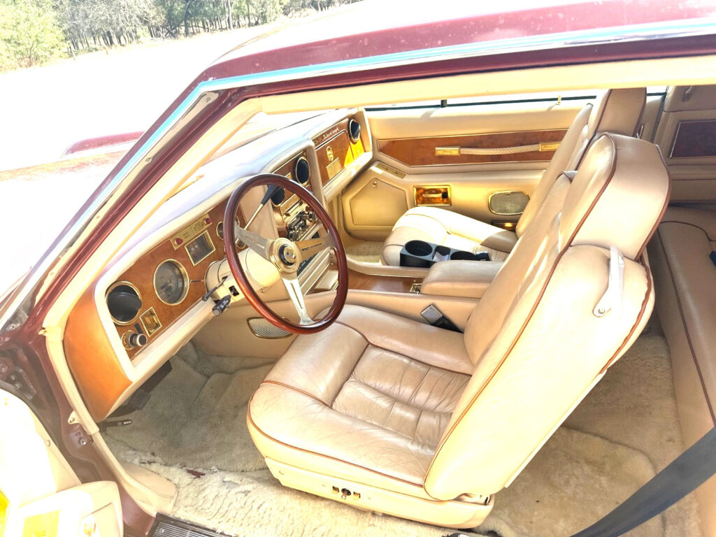 1981 Stutz Blackhawk
