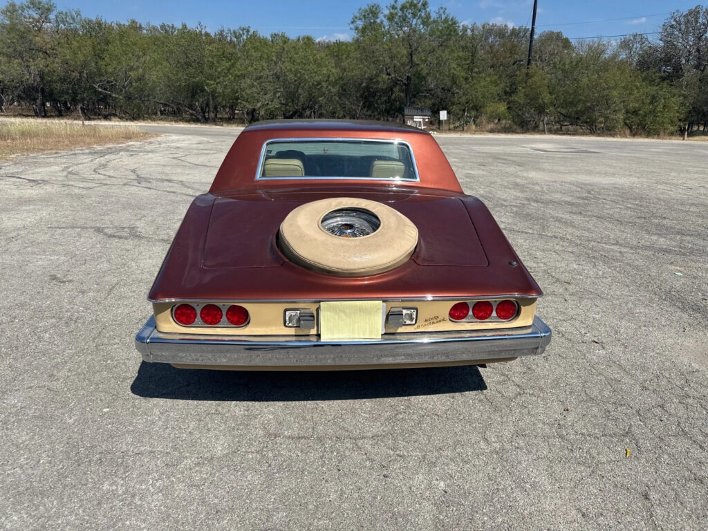 1981 Stutz Blackhawk