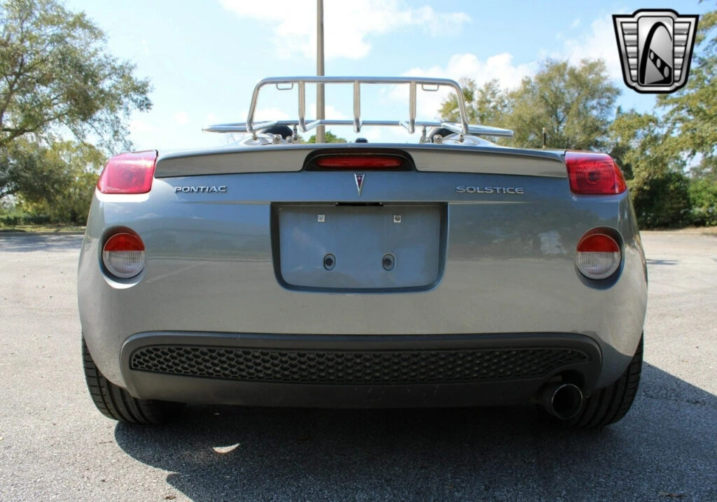 2006 Pontiac Solstice Replica