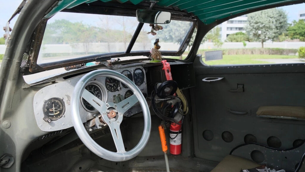 Green 1976 Volkswagen Beetle 1600cc 4 Speed Manual
