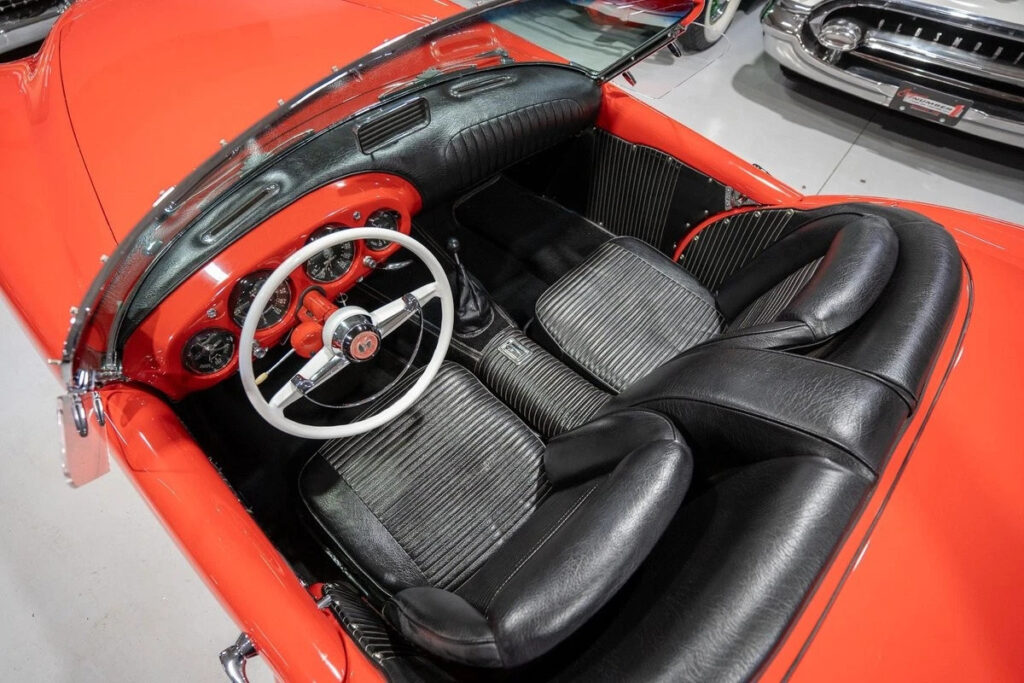 1954 Kaiser Sports Roadster