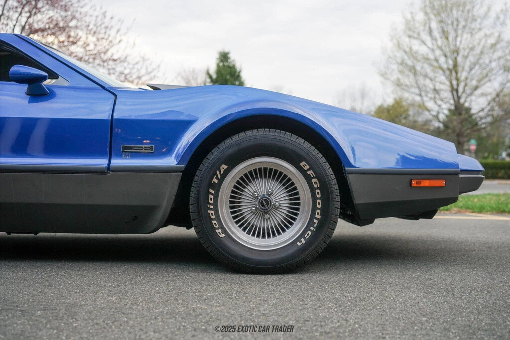 1975 Bricklin SV-1