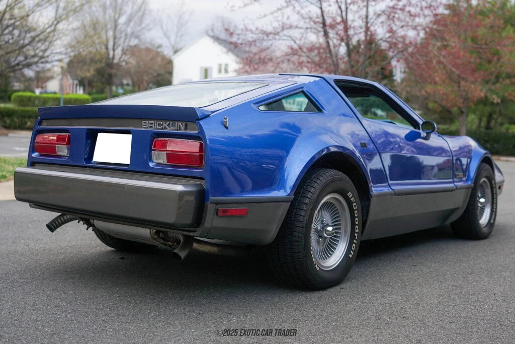 1975 Bricklin SV-1