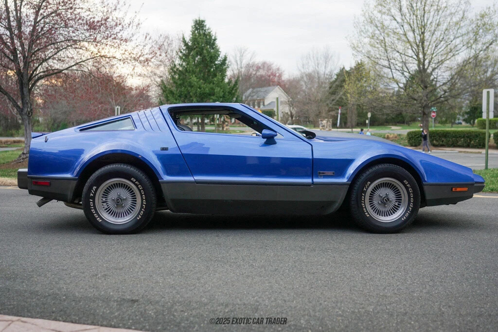 1975 Bricklin SV-1