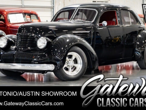 Black 1941 Graham Hollywood Sedan 350cid V8 700r4 for sale