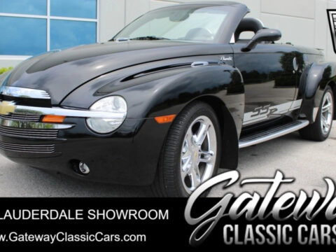 Black 2006 Chevrolet SSR Other LS2 6.0 Liter OHV 16V V8 6 Speed for sale