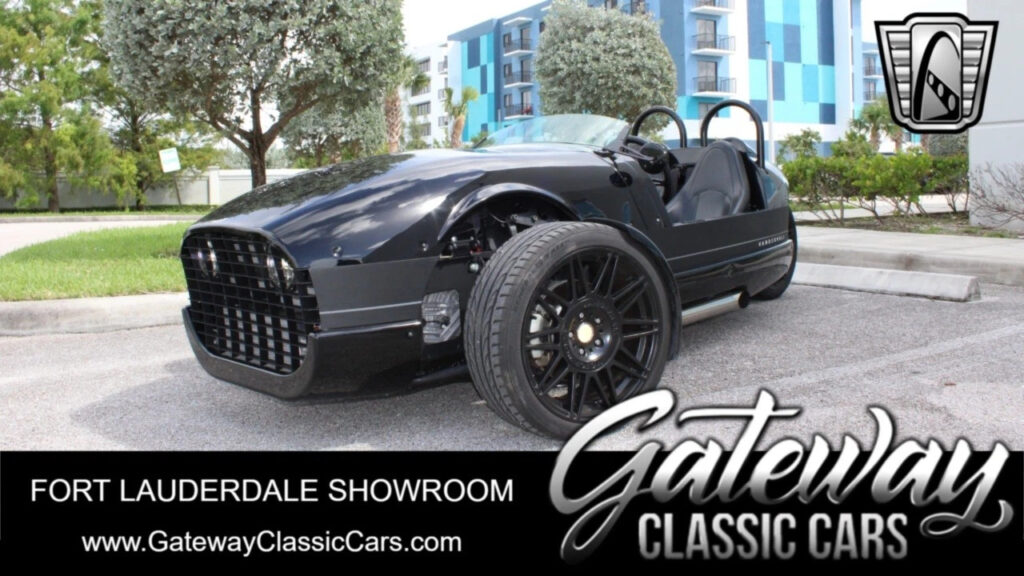 Black 2021 Vanderhall Venice 240 HP 4 Cylinder